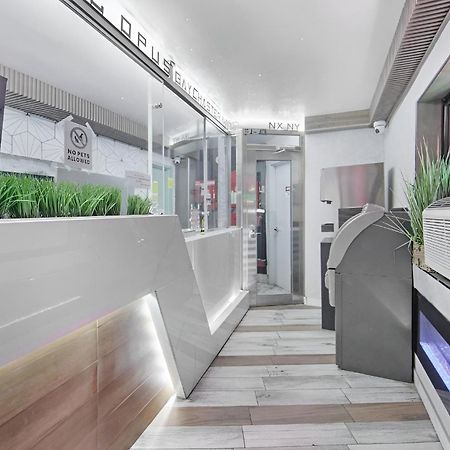 Hotel Opus Bronx Near Bay Plaza Mall Нью-Йорк Екстер'єр фото